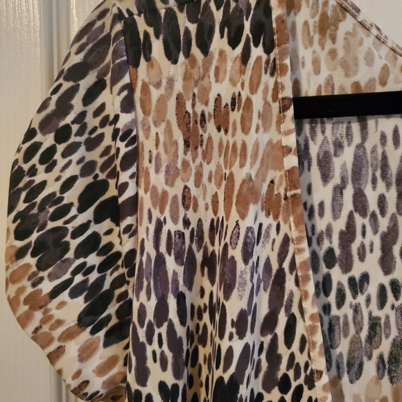 Short Sleeve Wrap Dress - Picture 3 of 6